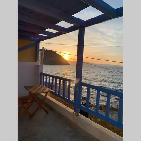 Romantic House 6 Steps From The Sea *